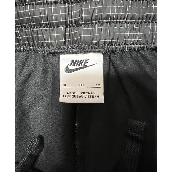 Nike Black Mixed Media Pull On Joggers, Size XL (Kids) - Picture 5 of 8